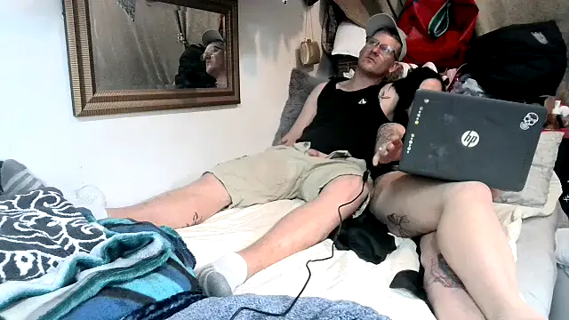 Snapshot of kaylajean6969 chatting on 01-22-25, 12:27 kaylajean6969 online show from 01-22-25, 12:27