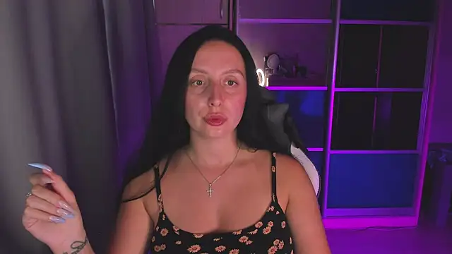 Christy Calypso online show from 06-08-26, 04:07