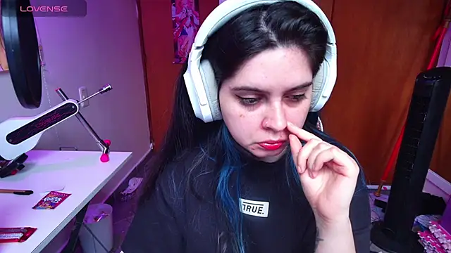 Vallolet Spencer online show from 02-22-25, 12:49