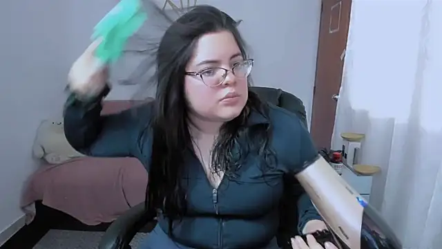 Aria Fullbuster online show from 11-30-25, 07:51