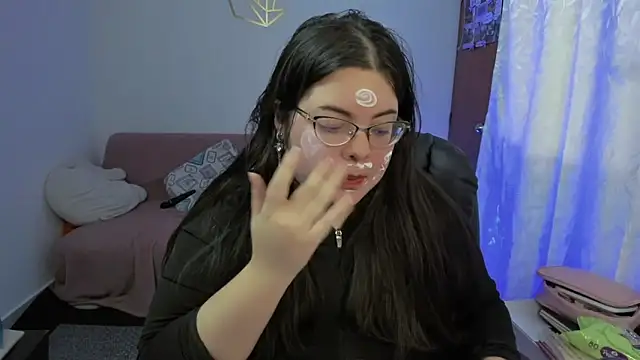 Aria Fullbuster online show from 02-21-26, 09:16