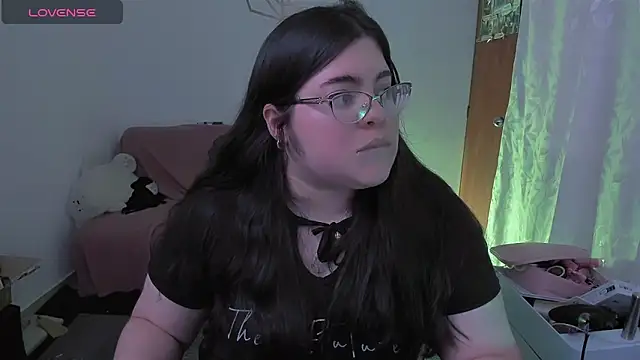 Aria Fullbuster online show from 04-04-26, 10:29