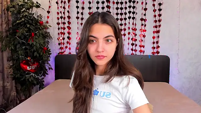 Milana Crystal  online show from 03-04-25, 08:13