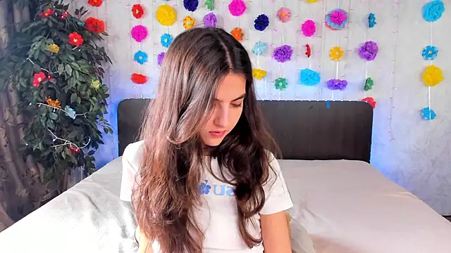 Milana Crystal  online show from 03-13-25, 11:30