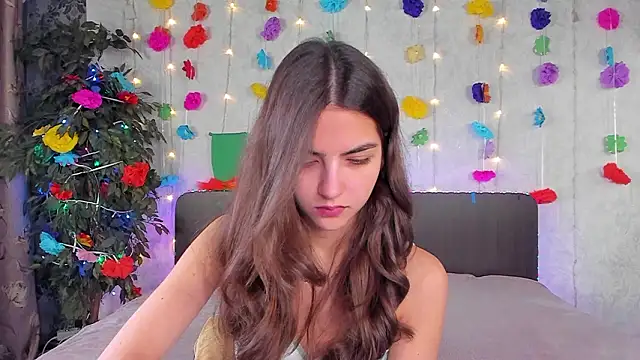 Milana Crystal  online show from 03-28-26, 08:14