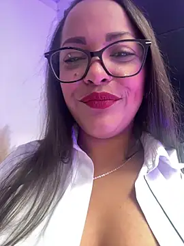 Snapshot of Danna_Ramiirez chatting on 04-18-26, 07:07 Danna Ramiirez online show from 04-18-26, 07:07