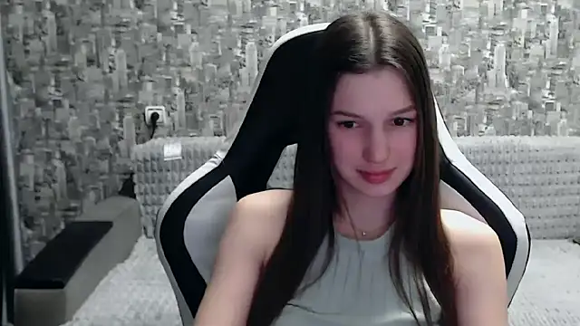 Snapshot of MissMiaCutie chatting on 02-24-25, 03:09 MissMiaCutie online show from 02-24-25, 03:09