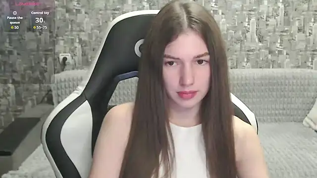Snapshot of MissMiaCutie chatting on 09-17-25, 10:06 MissMiaCutie online show from 09-17-25, 10:06
