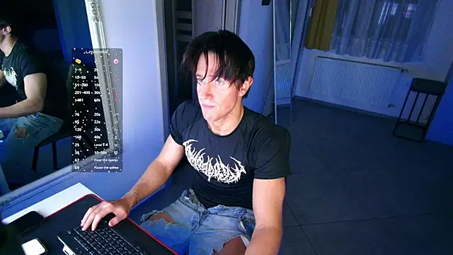 Snapshot of ChristianLevine_ chatting on 04-24-26, 02:58 ChristianLevine online show from 04-24-26, 02:58