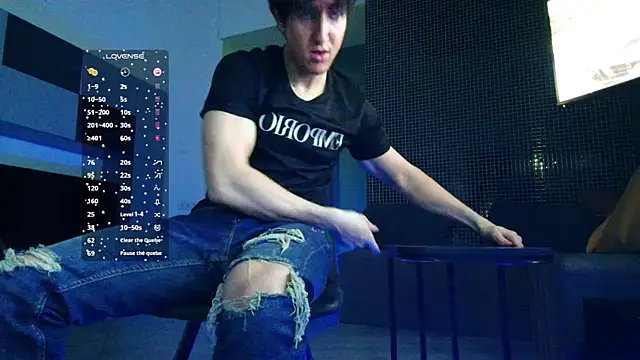 Snapshot of ChristianLevine_ chatting on 05-06-26, 07:19 ChristianLevine online show from 05-06-26, 07:19