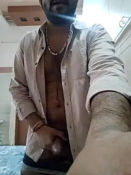 Snapshot of Vickyy_001 chatting on 02-15-26, 10:58 Vickyy 001 online show from 02-15-26, 10:58