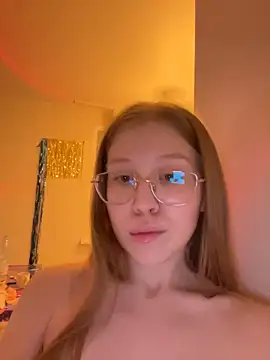 Eva Weyne online show from 01-03-25, 08:11