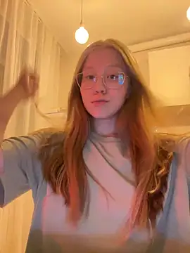 Eva Weyne online show from 01-07-25, 08:52