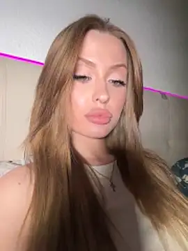 Snapshot of Sweet__Milly chatting on 05-20-26, 05:52 Sweet Milly online show from 05-20-26, 05:52