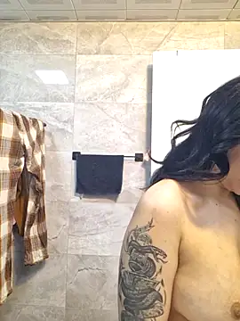 Snapshot of Esmertarcinim chatting on 02-18-25, 02:49 Esmertarcinim online show from 02-18-25, 02:49