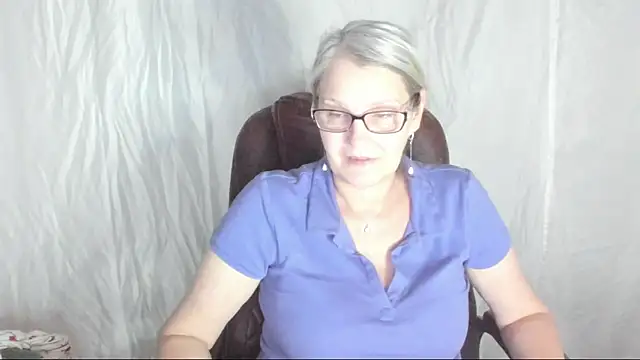 irinamaux online show from 03-21-25, 02:29