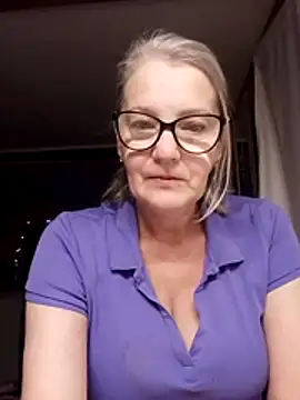 irinamaux online show from 10-30-25, 02:46