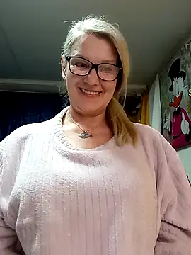 irinamaux online show from 04-05-26, 07:44