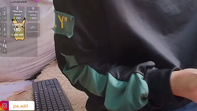 Levii Ackermann online show from 02-23-25, 03:18