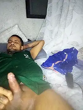 Snapshot of Leonf777 chatting on 10-28-25, 12:47 Leonf777 online show from 10-28-25, 12:47