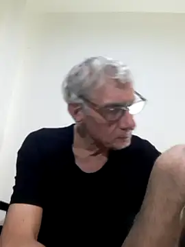 BIGUNCUTHARDCOCK online show from 03-19-25, 07:18