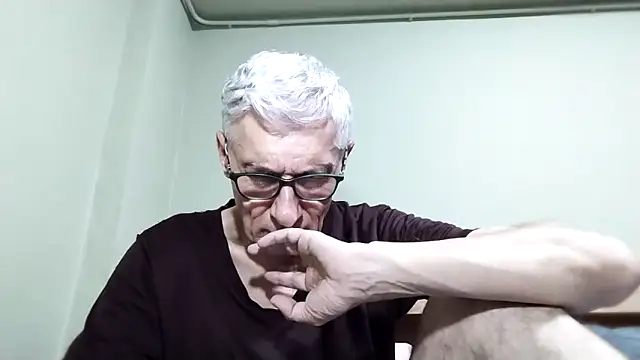 BIGUNCUTHARDCOCK online show from 10-22-25, 12:38