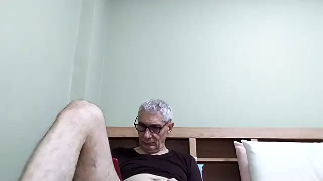 BIGUNCUTHARDCOCK online show from 01-19-26, 02:59