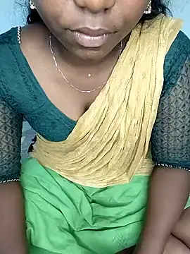 Snapshot of tamilachi4u chatting on 12-21-24, 06:12 tamilachi4u online show from 12-21-24, 06:12