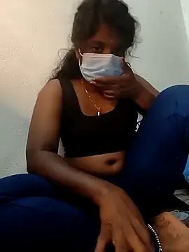 Snapshot of tamilachi4u chatting on 02-21-25, 04:26 tamilachi4u online show from 02-21-25, 04:26