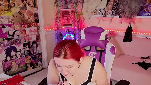 Unholy Lady online show from 10-23-25, 05:18