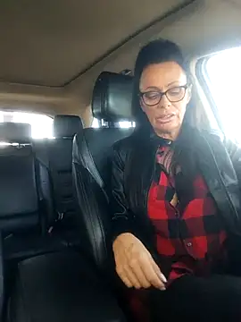 Misses-Cougar online show from 03-19-25, 01:07