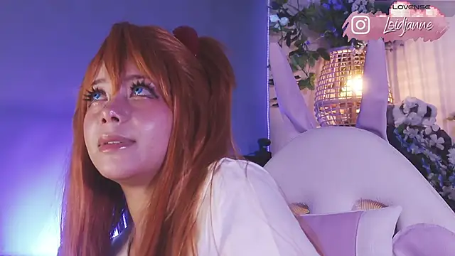 Snapshot of loIijanne chatting on 02-09-25, 03:32 loIijanne online show from 02-09-25, 03:32