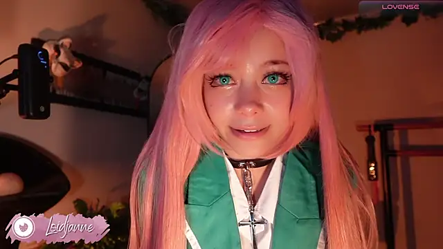 Snapshot of loIijanne chatting on 11-01-25, 12:56 loIijanne online show from 11-01-25, 12:56