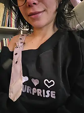 loIijanne online show from 07-23-26, 06:17