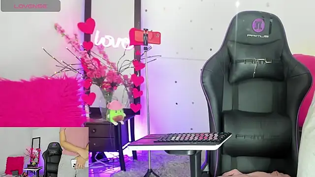 peachcam1 online show from 02-13-26, 06:59