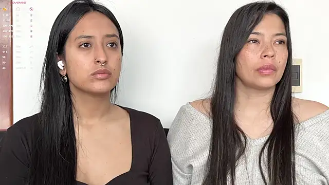 2SummerLove1 online show from 02-10-26, 03:05