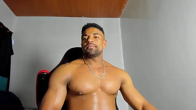 Snapshot of estebanlobo- chatting on 09-27-25, 12:04 estebanlobo- online show from 09-27-25, 12:04