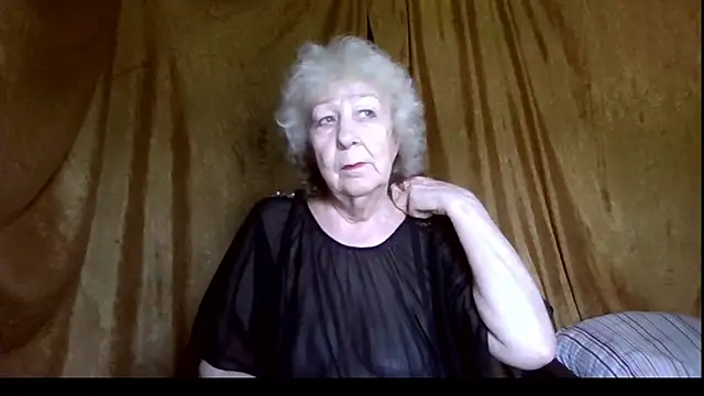  Estelitta 5 online show from 05-26-26, 10:33