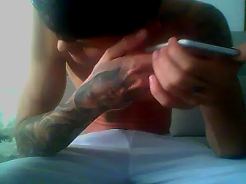 Skater29xx2 online show from 01-27-25, 08:17