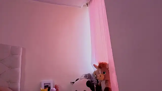 ChanellGV online show from 04-13-26, 02:00