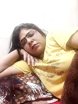 Snapshot of Husnpari20 chatting on 12-24-24, 05:44 Husnpari20 online show from 12-24-24, 05:44