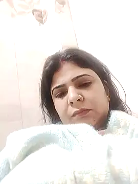 Snapshot of Husnpari20 chatting on 01-09-25, 05:23 Husnpari20 online show from 01-09-25, 05:23