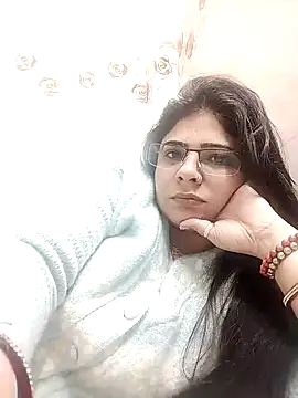 Snapshot of Husnpari20 chatting on 01-10-25, 09:23 Husnpari20 online show from 01-10-25, 09:23