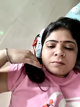 Snapshot of Husnpari20 chatting on 03-14-25, 06:07 Husnpari20 online show from 03-14-25, 06:07