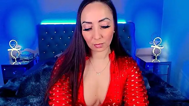 LeeTizia online show from 01-19-26, 03:49