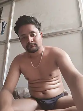 Snapshot of Tejpaljoshi chatting on 07-18-26, 05:11 Tejpaljoshi online show from 07-18-26, 05:11
