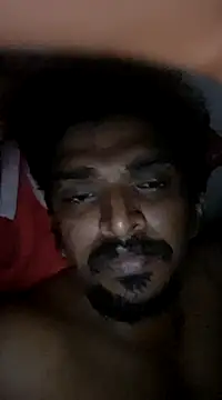 Snapshot of Vinilov001 chatting on 02-22-25, 05:24 Vinilov001 online show from 02-22-25, 05:24