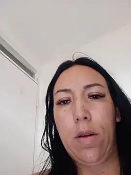 Laura martin  online show from 05-21-26, 12:34