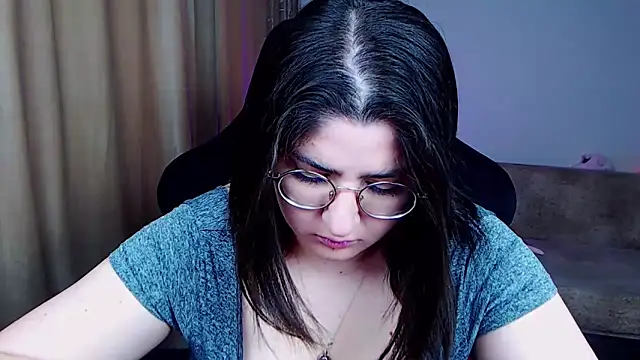 Snapshot of Crazy_Bunya chatting on 04-19-26, 01:32 Crazy Bunya online show from 04-19-26, 01:32