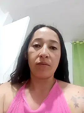 emilypoppy3 online show from 02-04-26, 09:09